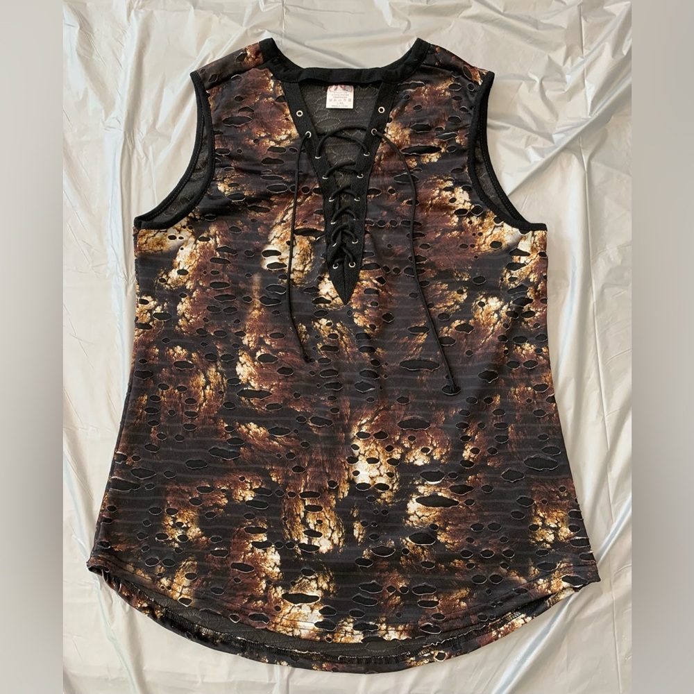 Lida Collection womens L/XL tank top shirt